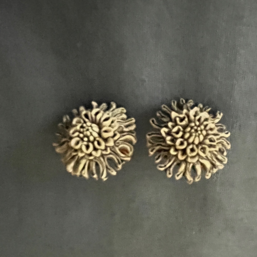 Unique Vintage Floral Clip On Earrings